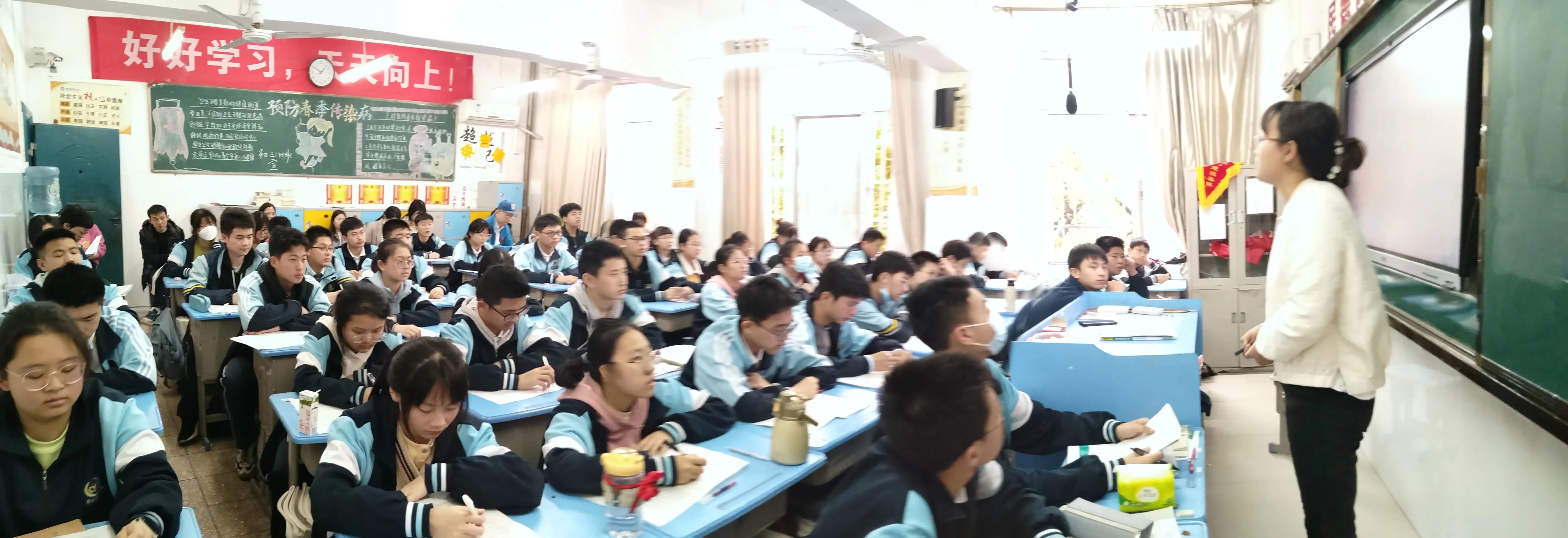 復(fù)習(xí)高效，指路有方——南昌民德學(xué)校初三復(fù)習(xí)調(diào)研課進(jìn)行中